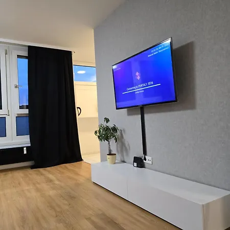 Apartman Familienwohnung 2 Zimmer, Kueche, Fuer 4 Personen *